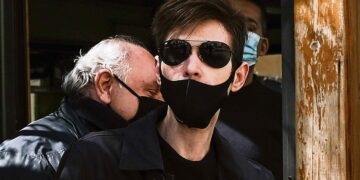 Alldaynews.gr Αποφυλακίστηκε ο Μένιος Φουρθιώτης
