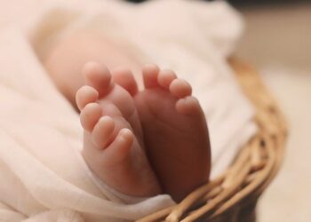 Σκέτη Φρίκη: Σκότωσε τα τρία παιδιά της! Τα έπνιξε με πανάκια-Πως λύγισε η παιδοκτόνος