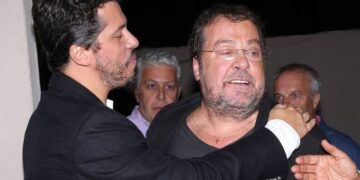 varthakouris Βαρθακούρης Πάριος