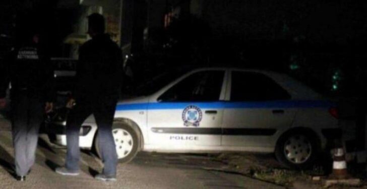 Alldaynews.gr Συμβαίνει Τώρα-Τραγωδία: Ζευγάρι βρέθηκε Νεκρό μέσα στο σπίτι του