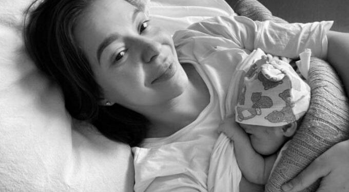 Alldaynews.gr ΑΕΚ: Γέννησε η σύζυγος του Σάκχοφ εν μέσω βομβαρδισμών στο Κίεβο (φωτο)