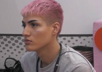 Με μακριά νυχιά και ξανθά μαλλιά – Αγνώριστος ο Θέμης Κανέλλος 2 χρόνια μετά το Big Brother