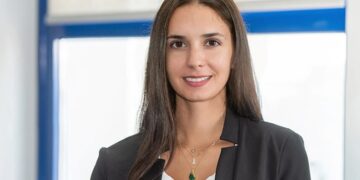 Alldaynews.gr Θρήνος στο Αιτωλικό για τον αιφνίδιο “Χαμό” της 31χρονης Βάλιας Γρίβα-Σε παθολογικά αίτια ο θάνατός της