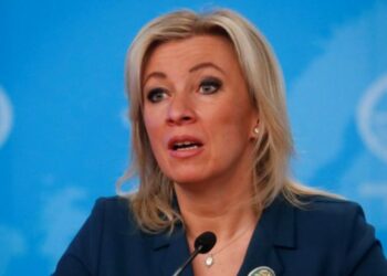 Σκληρή δήλωση της Ζαχάροβα: «Στο τέλος τα όπλα θα στραφούν και εναντίον των αμάχων, συμπεριλαμβανομένων των Ελλήνων»!