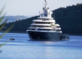 αμπραμοβιτς γιοτ