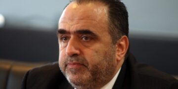 Alldaynews.gr Σφακιανάκης για Ρούλα Πισπιρίγκου: «Η τύπισσα θα πάρει πολλούς μαζί της – Έχει βρεθεί η διαδρομή του φαρμάκου»