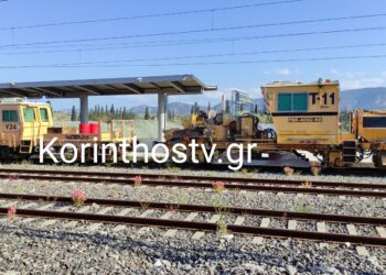 Νεαρή κοπέλα ανέβηκε για selfie σε όχημα του Προαστιακού και έπαθε ηλεκτροπληξία (φωτο, video)