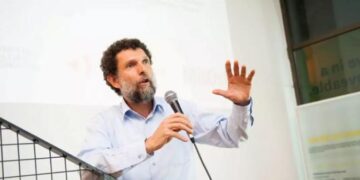 Alldaynews.gr Τουρκία: Ισόβια στον Οσμάν Καβαλά για «συνέργεια σε απόπειρα ανατροπής της κυβέρνησης»