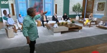 Έπαθε ΣΟΚ η Ζήνα Κουτσελίνη! Ξαφνικά εισέβαλε στο πλατό ο Ανδρέας Μικρούτσικος και…[video]