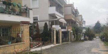 Alldaynews.gr Θεσσαλονίκη: Ελεύθερος με εντολή εισαγγελέα ο 17χρονος που μαχαίρωσε τον πατριό του