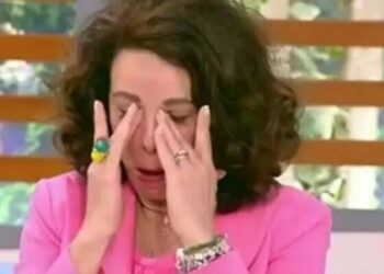 Κατέρρευσε Βούλα Πατουλίδου! Ξέσπασε σε Κλάματα On Air: ”Τσάμπα βάφτηκα”!