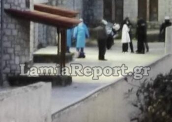 Σοκαριστικό Συμβάν: Ασθενής με κορωνοϊό έκανε βουτιά θανάτου[photo]