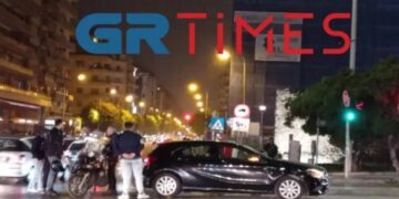 Alldaynews.gr Θεσσαλονίκη: Σύγκρουση ΙΧ με μοτοσικλέτα – Στο νοσοκομείο ένας τραυματίας