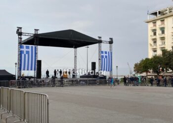 Θεσσαλονίκη: Στιγμές Hollywood στην πλ. Αριστοτέλους – Τα γυρίσματα και η υπόθεση της ταινίας (φωτο, video)