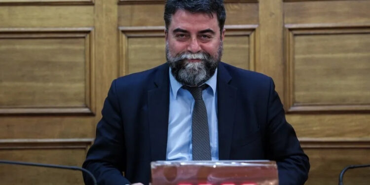 Alldaynews.gr Προκλητικός ο Βασίλης Οικονόμου της ΝΔ για την ακρίβεια στο ρεύμα: «Ο τζάμπας πέθανε!» (video)