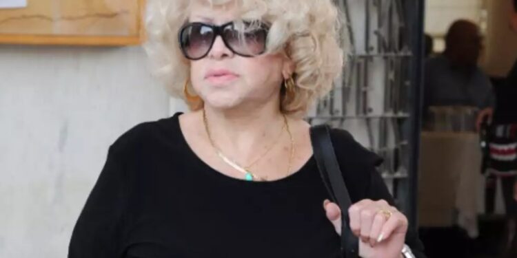 «Κατέρρευσε» η Καίτη Γκρέυ-Μετά από πέντε μήνες έμαθε για τον θάνατο του γιου της