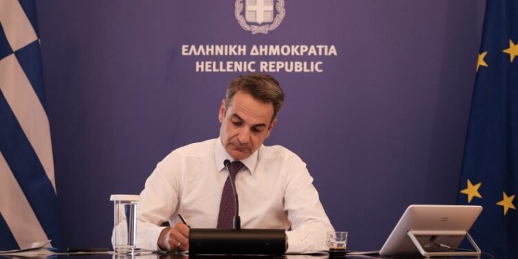 Alldaynews.gr Κατώτατος μισθός: Ανακοινώσεις Μητσοτάκη εντός της ημέρας για την αύξηση