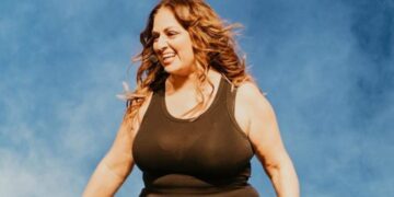 Alldaynews.gr Δεν της φαίνεται καθόλου – Η Σοφία Μουτίδου αποκάλυψε την ηλικία της