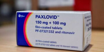 Alldaynews.gr Η Pfizer ανακοίνωσε ότι το χάπι Paxlovid δεν εμποδίζει τη μόλυνση από τον κορονοϊό