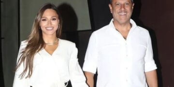 Alldaynews.gr Survivor: Ενοχλημένος ο Πηλαδάκης με τον Ατζούν και την αναφορά στις πρώην του-«Ήταν άκομψο για τη Ναυσικά»