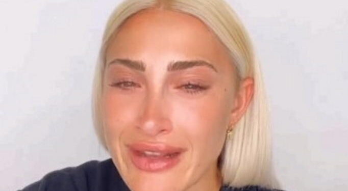 Alldaynews.gr Ιωάννα Τούνη: Ξέσπασε σε κλάματα για τα σχόλια που δέχθηκε – «Θα πενθήσω όπως θέλω»