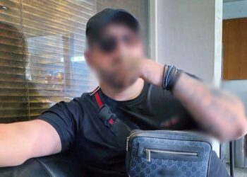 Ο… τράπερ από το Μενίδι «πιάστηκε» μετά από ντοκιμαντέρ του Vice – Τον «έκαψε» το βίντεο που πυροβολούσε με Καλάσνικοφ