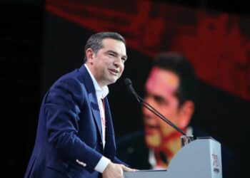 ΣΥΡΙΖΑ: Εμείς θα αυξήσουμε τον κατώτατο μισθό στα 800 ευρώ