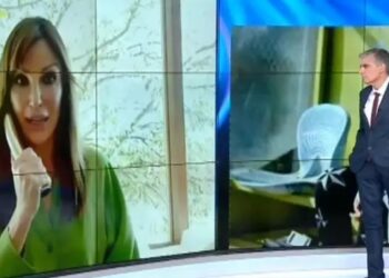 Alldaynews.gr Βίκυ Χατζηβασιλείου: Απασφάλισε κατά τις Ρούλας Πισπιρίγκου – «Μας γλεντάει»