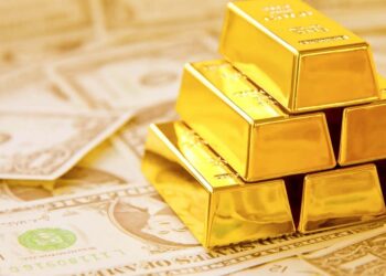 Forbes: Οι τέσσερις πλουσιότεροι Έλληνες του κόσμου – Η Βίκυ Σάφρα στην κορυφή με περιουσία 7,4 δισ. δολάρια