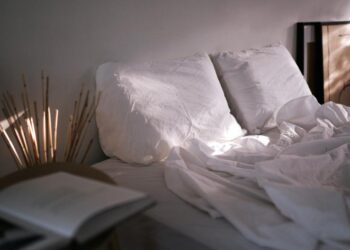 Πέταξε σήμερα κιόλας το μαξιλάρι σου-Σίγουρα έχει γίνει και ΔΕΝ το έχεις καταλάβει