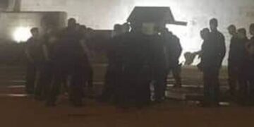 Alldaynews.gr Συναγερμός στο Σύνταγμα: Ένοπλος άνδρας στον Άγνωστο Στρατιώτη – Ποιος είναι