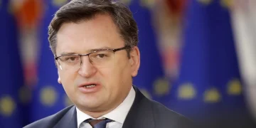 Alldaynews.gr Απίστευτη δήλωση του Ουκρανού Κουλέμπα για τις χώρες που δεν θα μετάσχουν στο ρωσικό εμπάργκο