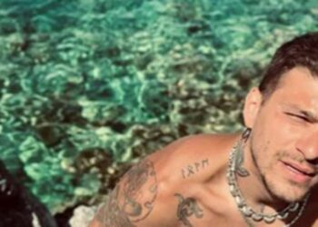 Η Βρετανίδα που κατήγγειλε τον Στηβ Μιλάτο για βιασμό έκοψε τις φλέβες της για να αυτοκτονήσει