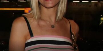 Γνωστή Ελληνίδα αποκάλυψε: «Πήρα 15.000.000 δραχμές για τέσσερις ημέρες»