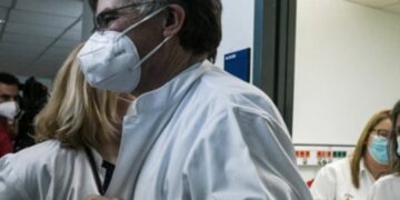 Alldaynews.gr Ευλογιά των πιθήκων: Η έκπληξη Τσιόδρα με τον 29χρονο τουρίστα στο «Αττικόν»