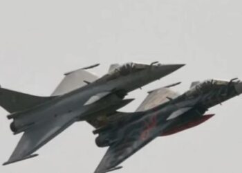 Σοκαριστικό Συμβάν: Rafale συγκρούστηκαν στον αέρα[video]