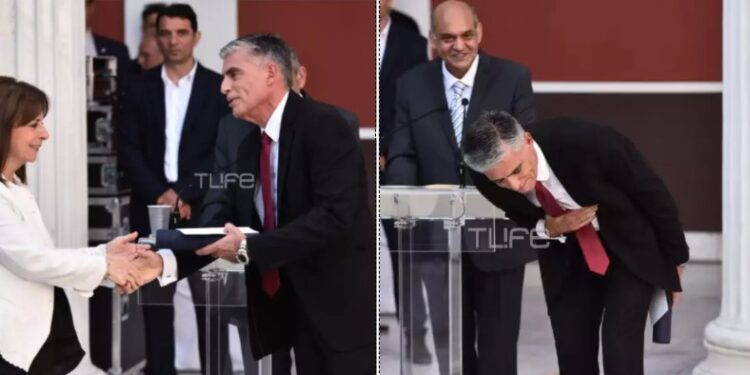 Νίκος Ευαγγελάτος: Βραβεύτηκε με το Βραβείο Δημοσιογραφίας από το Ίδρυμα Μπότση[photos]