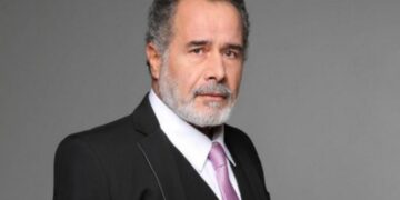 Alldaynews.gr Σοκάρει ο ηθοποιός Θοδωρής Κατσαφάδος: ”Η γυναίκα μου έπαθε ανακοπή ενώ μιλούσαμε-Έφυγε σαν πουλάκι”