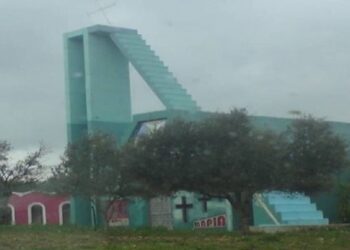 Το μυστηριώδες κτίσμα στην Αττική Οδό που κρύβει μια οικογενειακή τραγωδία![photos]