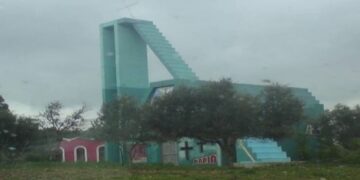 Το μυστηριώδες κτίσμα στην Αττική Οδό που κρύβει μια οικογενειακή τραγωδία![photos]