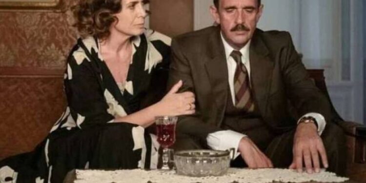 Άγριες Μέλισσες: Ο Δούκας νεκρός από ανακοπή – Η Mυρσίνη θρηνεί και χάνει το μυαλό της