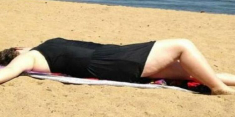 Alldaynews.gr Αυτή η μητέρα ντράπηκε μόλις είδε τη φωτογραφία που την έβγαλε ο γιος της – Αυτό που της είπε όμως δεν το περίμενε με τίποτα