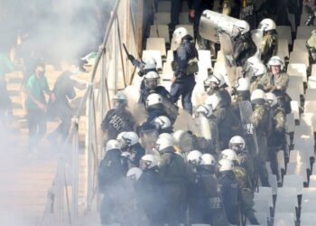 Τελικός Κυπέλλου Ελλάδας: Άγριο Ξύλο μέσα στο ταρτάν του ΟΑΚΑ