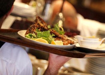 Τραγικό τέλος για 43χρονο: Πνίγηκε ενώ έτρωγε σε εστιατόριο με φίλους του