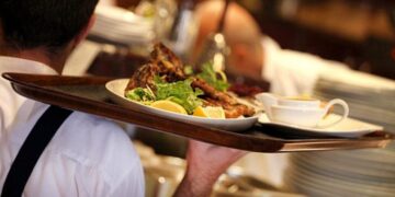 Alldaynews.gr Τραγικό τέλος για 43χρονο: Πνίγηκε ενώ έτρωγε σε εστιατόριο με φίλους του