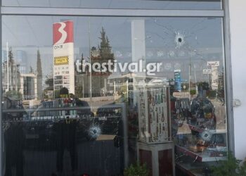 Θεσσαλονίκη: Άγνωστοι γάζωσαν το πρατήριο του Προέδρου Βενζινοπωλών[photos]