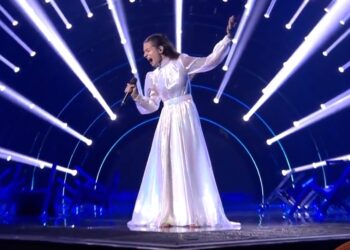 Eurovision 2022-Ελλάδα: Εντυπωσίασε και καταχειροκροτήθηκε η Αμάντα Γεωργιάδη[video]