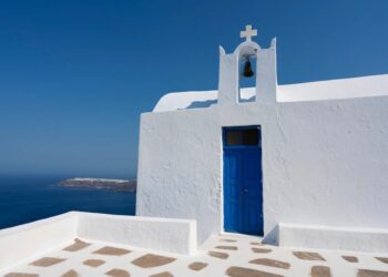 εκκλησία γιορτή εορτολόγιο -church-imerovigli-santorini-greece_268835-3474