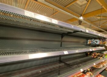 Γερμανία – Σύσταση σοκ από την υπουργό Εσωτερικών: Αποθηκεύστε βασικές προμήθειες σε τρόφιμα!