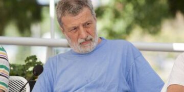 Γιάννης Φέρτης: Η σύζυγός του διαψεύδει ότι ο ηθοποιός έχει Αλτσχάιμερ (video)